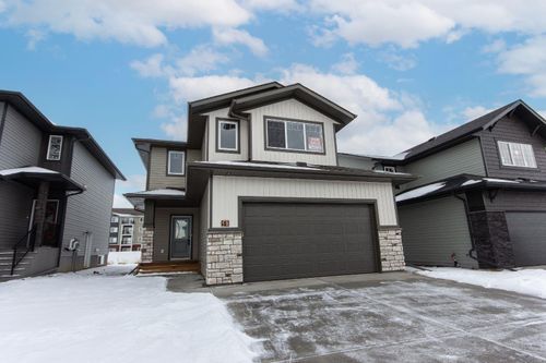 {{alt}} | Card Image