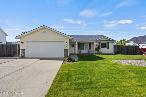 2459 W Warwick Ct, Hayden, ID, 83835-9860 | Card Image