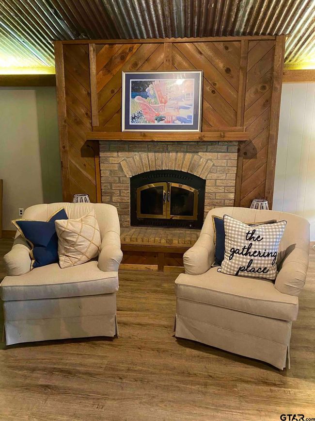 230 W Sesame St, House other with 3 bedrooms, 2 bathrooms and null parking in Karnack TX | Image 39
