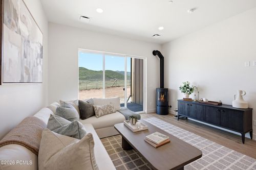 205-2376 Park Ave, Park City, UT, 84060 | Card Image