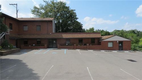 5676 Steubenville Pike, Mc Kees Rocks, PA, 15136-1437 | Card Image