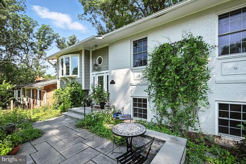 4835 9th St S, ARLINGTON, VA, 22204-3005 | Card Image