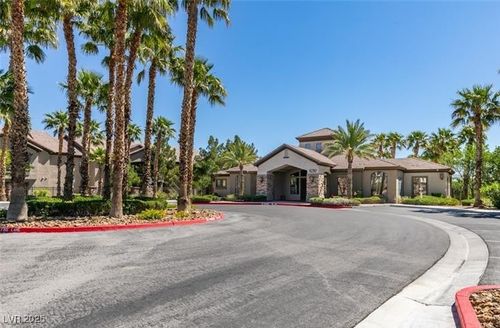 1009-8250 N Grand Canyon Dr, Las Vegas, NV, 89166-3725 | Card Image