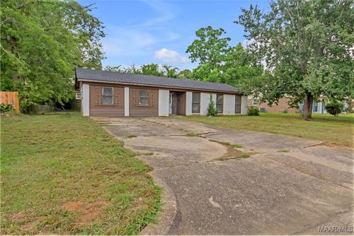 742 Queensbury Dr, Montgomery, AL, 36116-3547 | Card Image