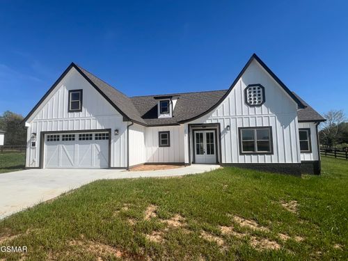 2410 Iron Forse Way, Sevierville, TN, 37876-2649 | Card Image