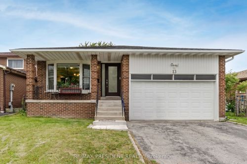 13 Panorama Cres, Brampton, ON, L6S3T7 | Card Image