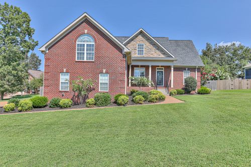 415 Stockbridge Way, Mount Juliet, TN, 37122-4924 | Card Image