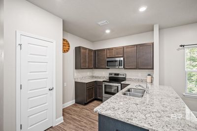 Kitchen | Image 2