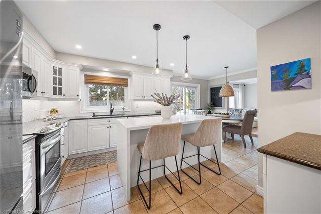 558 Phoebe Cres, House other with 5 bedrooms, 4 bathrooms and 4 parking in Burlington ON | Image 21