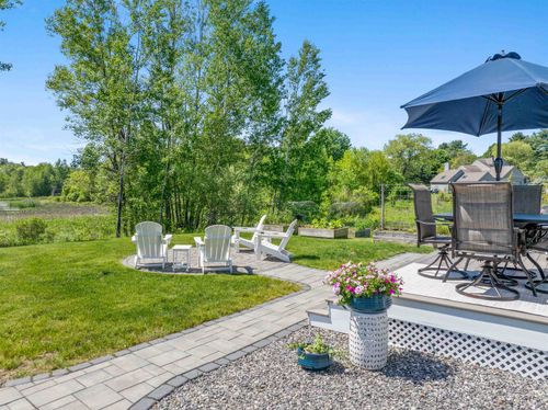 17 Western Terrace, Laconia, NH, 03246 | Card Image