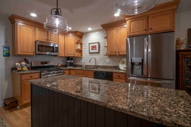 69 - 69 Trail Haven Dr, Condo with 2 bedrooms, 3 bathrooms and 2 parking in Londonderry NH | Image 9