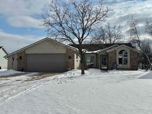 621 Woodland Springs Pl, Fort Wayne, IN, 46825-6476 | Card Image