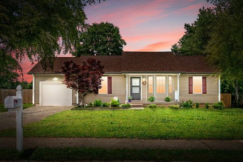 1055 Meshaw Trl, Clarksville, TN, 37040-2529 | Card Image