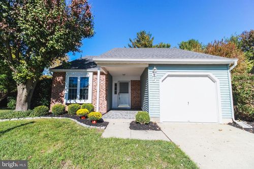5 Keswick Ct, MOUNT LAUREL, NJ, 08054-3028 | Card Image