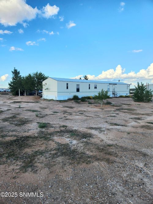 1280 Camino Real Dr, Chaparral, NM, 88081-8047 | Card Image