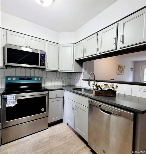 unit-b-1198 Milo Cir, Lafayette, CO, 80026-3068 | Card Image