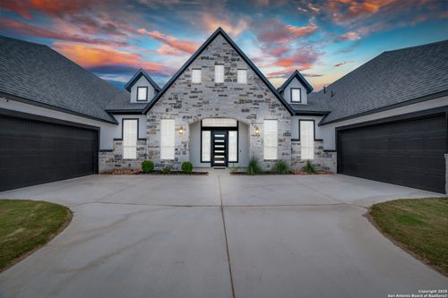 171 Raven Rd, Castroville, TX, 78009 | Card Image