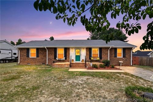 430 Saddle Ridge Rd, Fayetteville, NC, 28311-1243 | Card Image