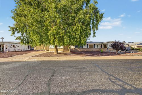 10536 W Clair Dr, Sun City, AZ, 85351-4447 | Card Image