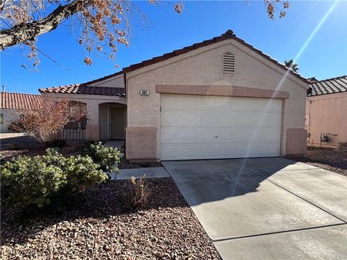 681 Salt Flats Cir, Henderson, NV, 89011-4917 | Card Image