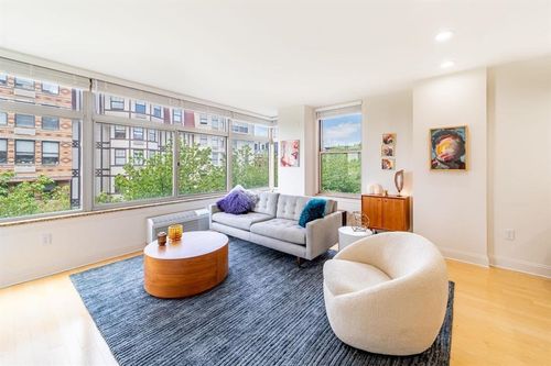 306-10 Regent St, Jersey City, NJ, 07302-7323 | Card Image