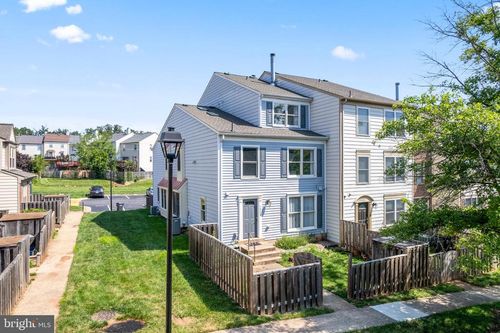 10479 Dylan Pl, MANASSAS, VA, 20109-6447 | Card Image