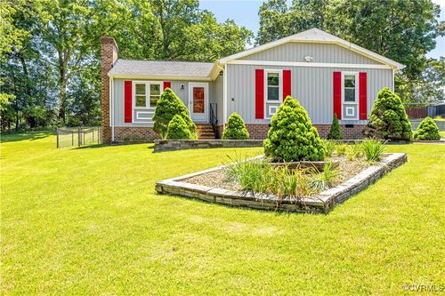 2803 Mimi Ave, Chester, VA, 23831-7417 | Card Image