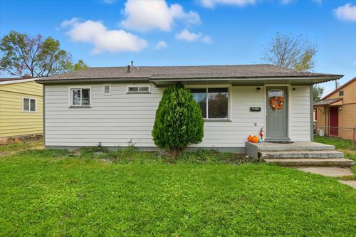 2824 E Marshall Ave, Spokane, WA, 99207-5419 | Card Image