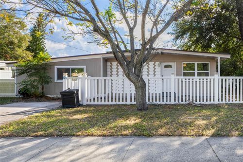 4016 W Mango Avenue, TAMPA, FL, 33616 | Card Image