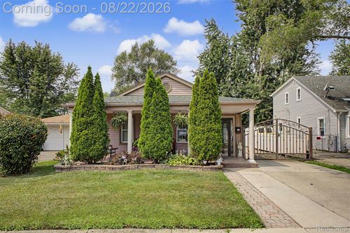 8299 Robindale Ave, Dearborn Heights, MI, 48127-1208 | Card Image