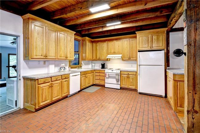 631 Rocky Bottom Rd, House other with 3 bedrooms, 2 bathrooms and null parking in Spring Grove VA | Image 14