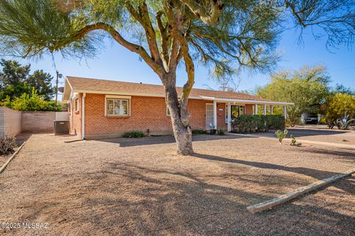 3300 E Lester Street, Tucson, AZ, 85716 | Card Image