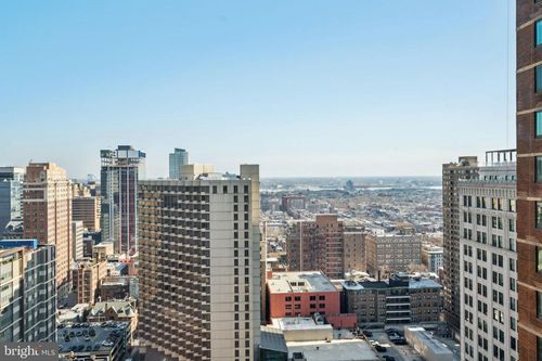 apt-35g-1420 Locust St, PHILADELPHIA, PA, 19102-4222 | Card Image