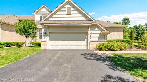 6612 Wabash Ln, Troy, MI, 48085-6744 | Card Image