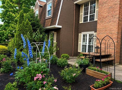 92 Homestead Vil Drive, Warwick (Town), NY, 10990 | Card Image