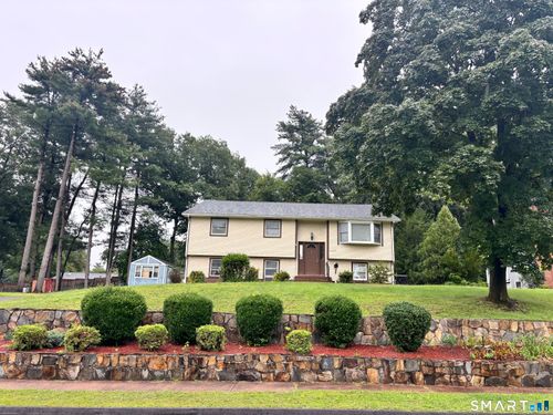 118 Wickham Dr, East Hartford, CT, 06118-3568 | Card Image