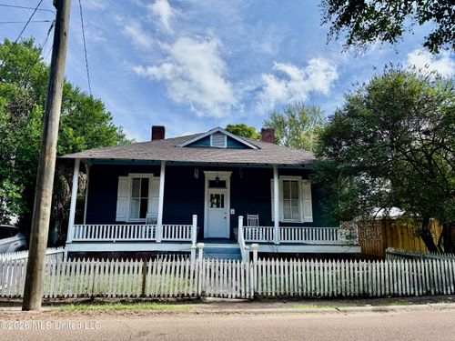 503 Madison St, Natchez, MS, 39120-2918 | Card Image