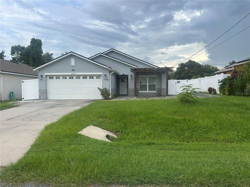 8526 Blackberry Ave, ORLANDO, FL, 32825-6225 | Card Image