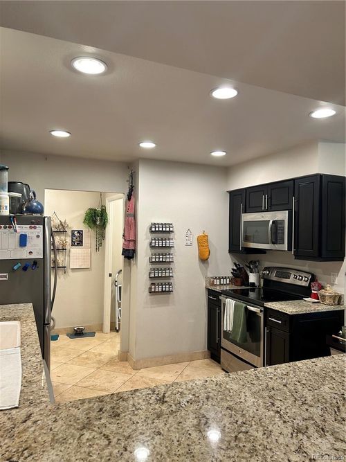 apt-106-4250 S Olive St, Denver, CO, 80237-2205 | Card Image