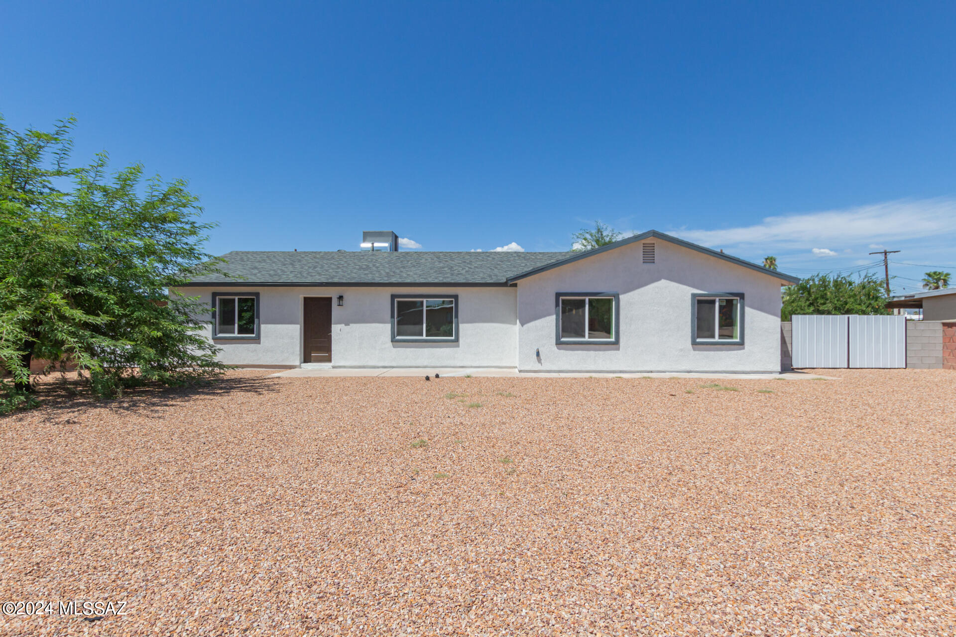 Calle Ileo , Tucson, AZ 85710