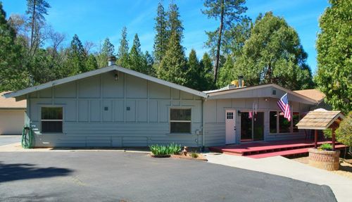 6242 Ca 140, Mariposa, CA, 95338 | Card Image