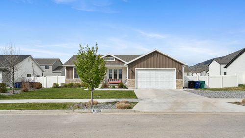 1269 E 500 S, Hyrum, UT, 84319-1677 | Card Image