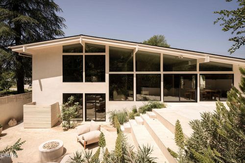 4722 Larkwood Ave, Woodland Hills, CA, 91364-3736 | Card Image