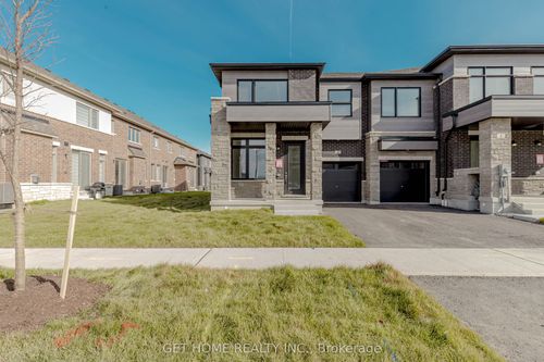 2 Molnar Cres, Brantford, ON, N3T0X3 | Card Image