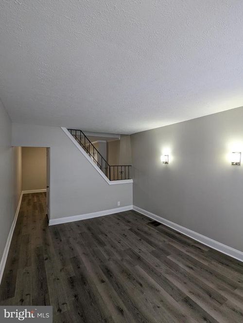 3607 Mount Pleasant Ave, BALTIMORE, MD, 21224-2420 | Card Image