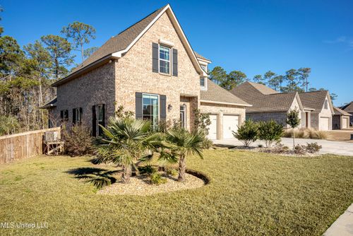6948 Osprey Dr, Ocean Springs, MS, 39564-4205 | Card Image