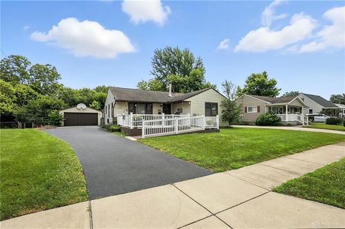 3520 Valleywood Dr, Kettering, OH, 45429-4237 | Card Image