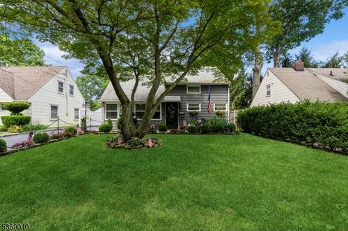 1169 Briarcliff Dr, Rahway, NJ, 07065-1935 | Card Image