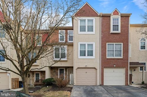 10 White Pine Ct, LAFAYETTE HILL, PA, 19444-2507 | Card Image
