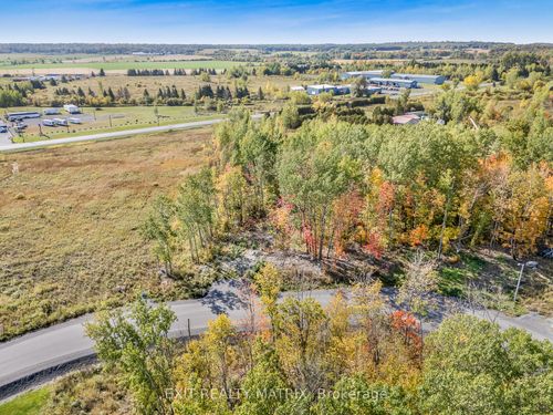 102 Soulanges St, L'orignal, ON, K0B1K0 | Card Image